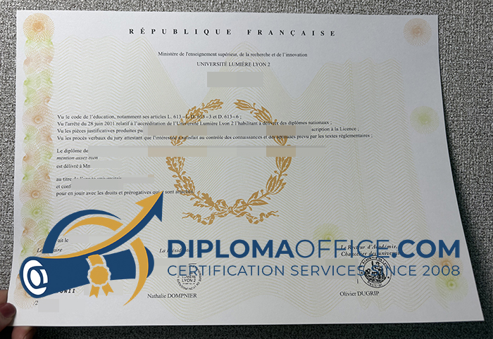 UNIVERSITE LUMIERE-LYON II diploma