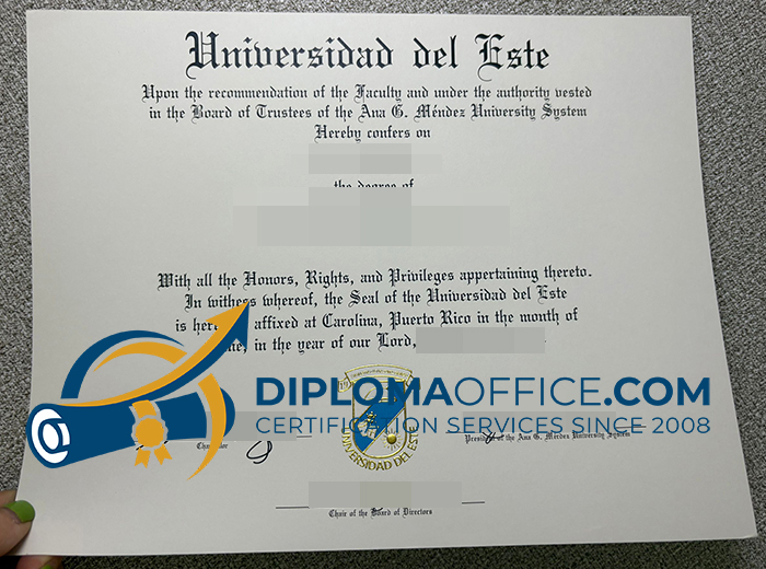 Universidad del Este diploma